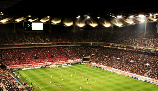 Como o estádio deve escolher as luzes LED para estádio?